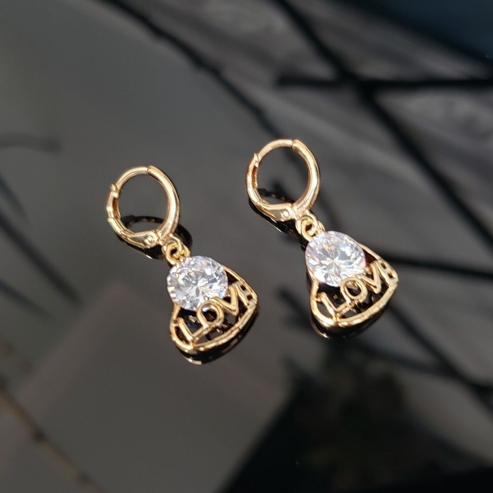 Fun Fashion Love Heart Earrings